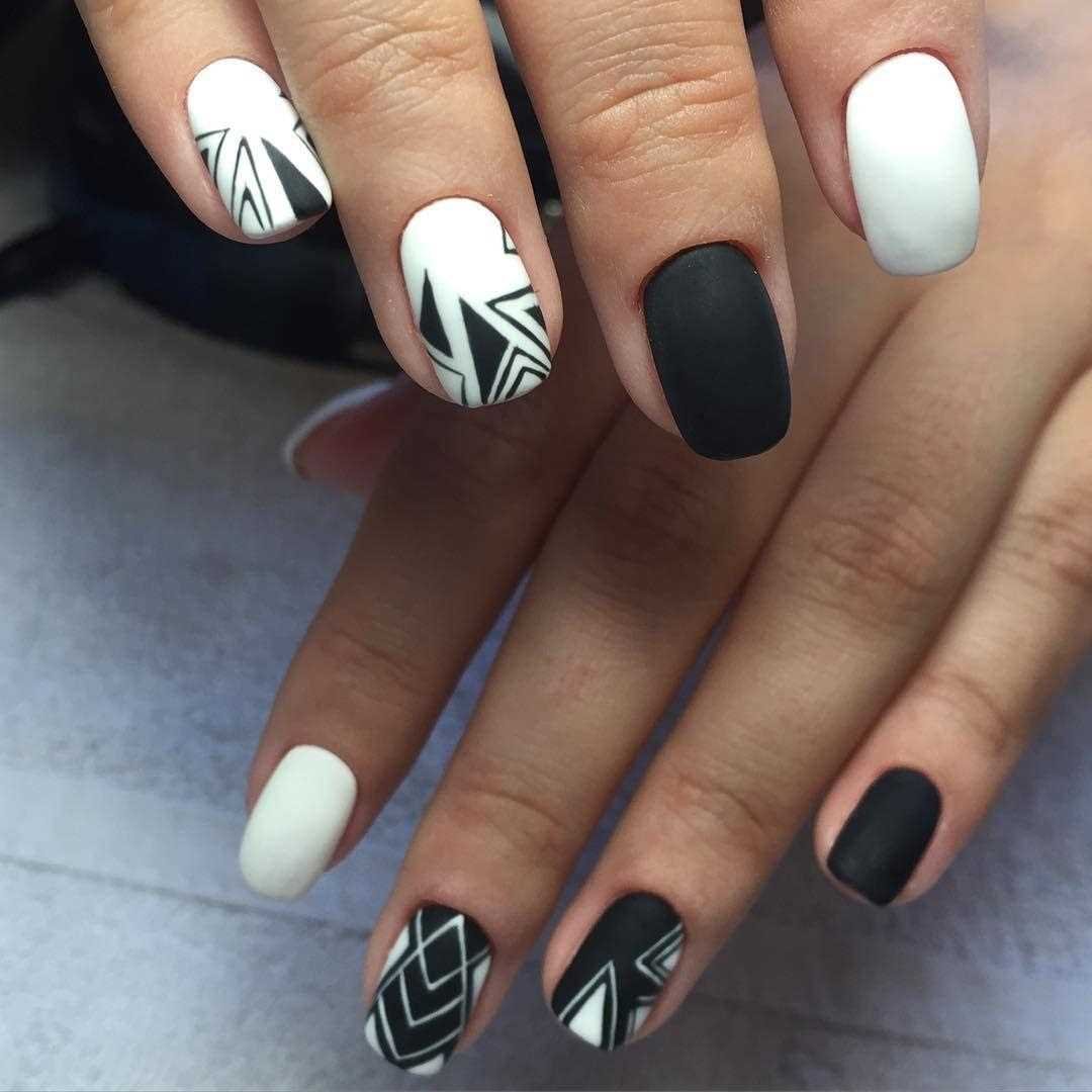 Выбор салона для черно-белого маникюра в Ташкенте