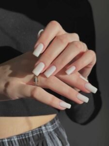 Эстетичный маникюр в Ташкенте