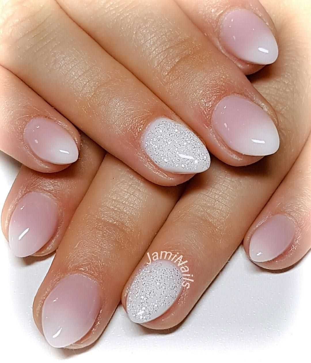 Где сделать маникюр для коротких овальных ногтей в Ташкенте