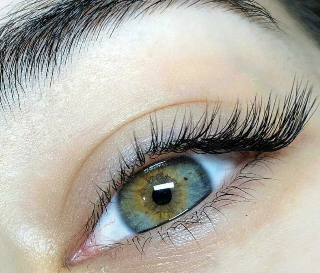 Мифы о наращивании ресниц: что стоит знать