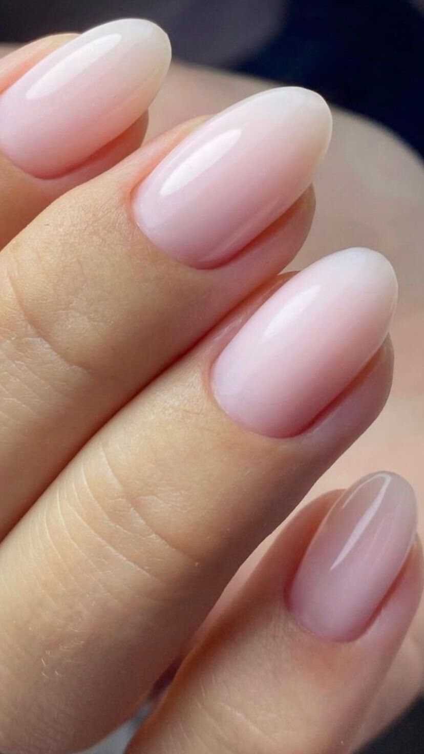 Как выбрать идеальный оттенок для пудровых ногтей