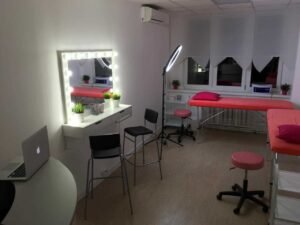 Салон красоты наращивание ресниц цена в Ташкенте