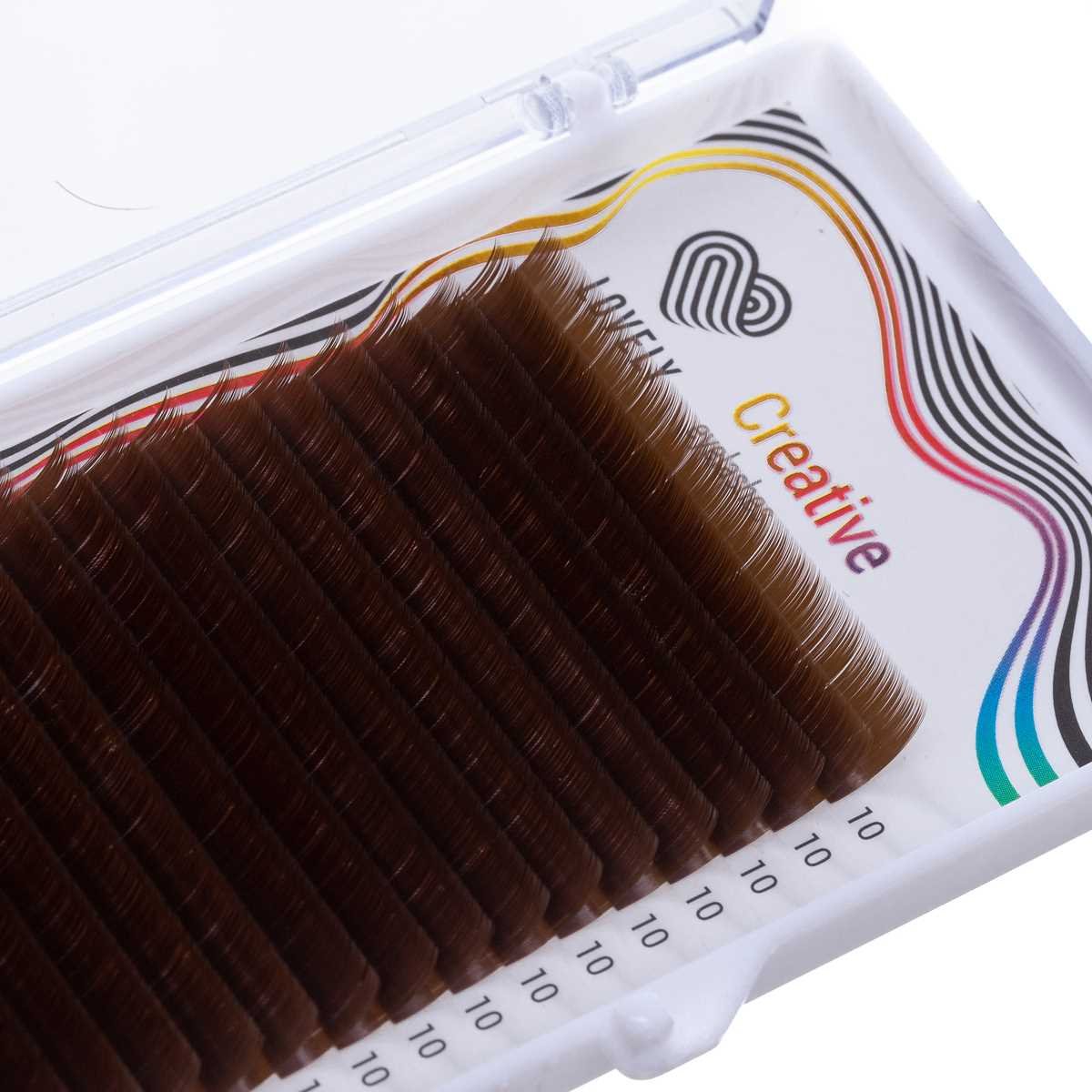 Сравнение светло коричневых и черных ресниц в наращивании