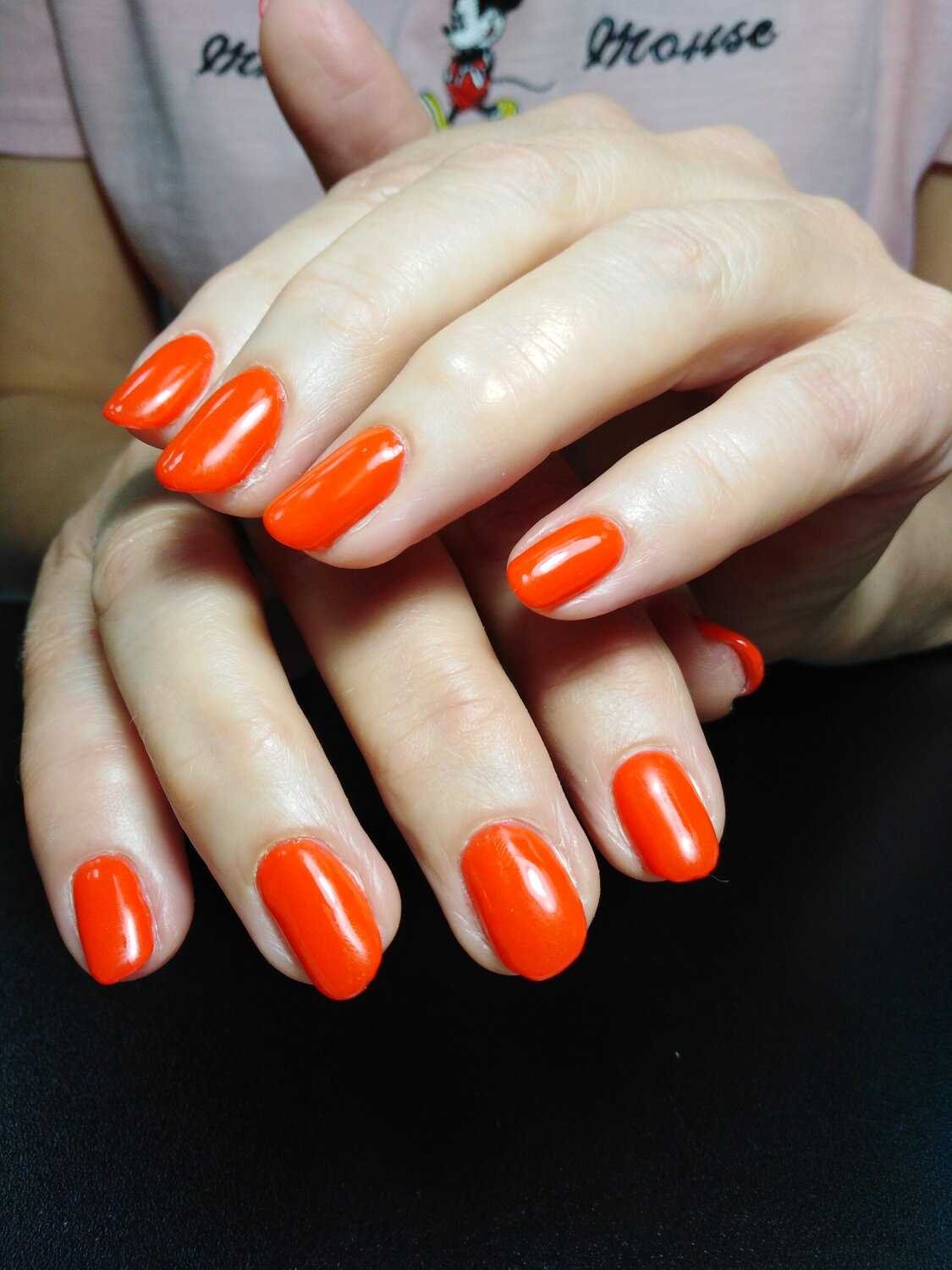 Идеи для дизайна с терракотовым маникюром